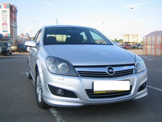 Opel Astra foto 7