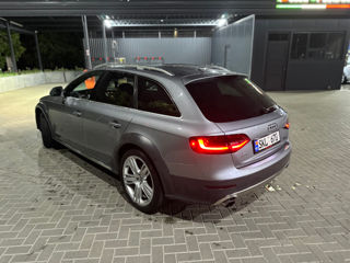 Audi A4 Allroad foto 2