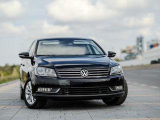 Volkswagen Passat foto 3