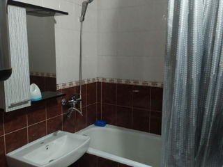 Apartament cu 2 camere, 48 m², Botanica, Chișinău foto 5