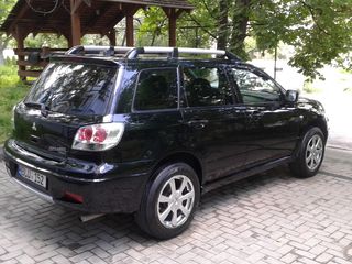 Mitsubishi Outlander foto 5