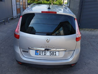 Renault Grand Scenic foto 4