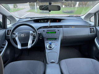 Toyota Prius foto 8