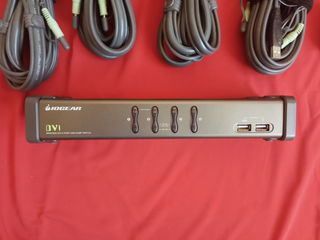 iogear 4 port DVi KVM with Audio. foto 1
