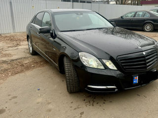 Mercedes E-Class foto 3