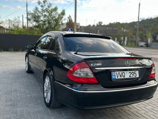 Mercedes E-Class foto 4