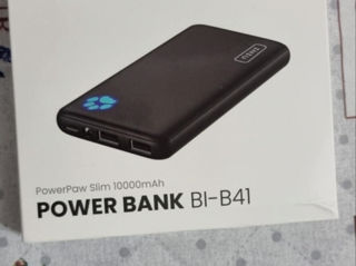 Vând powerbank bun