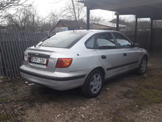 Hyundai Elantra foto 5