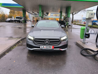 Mercedes E-Class foto 7