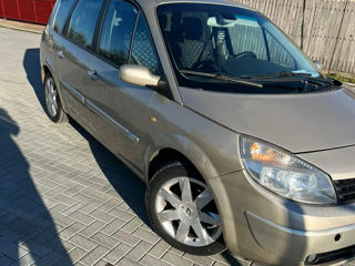 Renault Grand Scenic foto 5