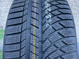 2 ската/ 2 anvelope 245/35 R19 Kumho Wintercraft WP72/ Доставка, livrare toata Moldova 2022 foto 3