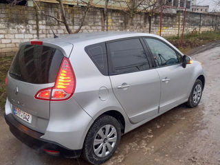 Renault Scenic foto 9