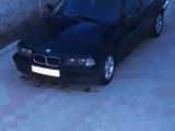 BMW 3 Series foto 1