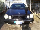 Mercedes E Class foto 8