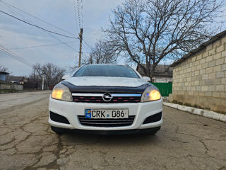 Opel Astra foto 2