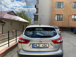 Nissan Qashqai foto 4