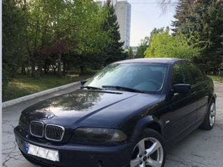 BMW 3 Series foto 2