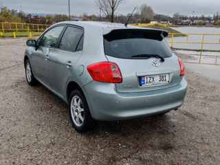 Toyota Auris foto 10