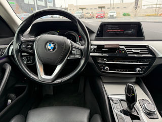 BMW 5 Series foto 10