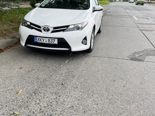 Toyota Auris foto 2