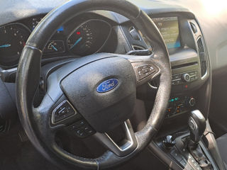 Ford Focus foto 6