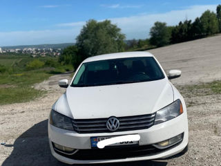 Volkswagen Passat foto 3