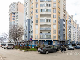 Apartament cu 3 camere, 70 m², Buiucani, Chișinău foto 15