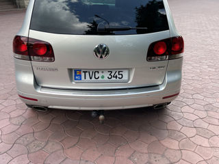 Volkswagen Touareg foto 9