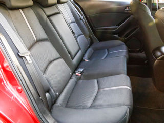 Mazda 3 фото 7