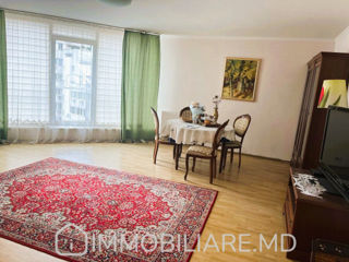 Apartament cu 2 camere, 108 m², Botanica, Chișinău foto 8