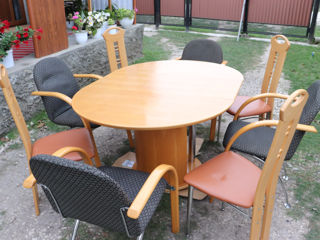 Set masa cu scaune din Germania. foto 2