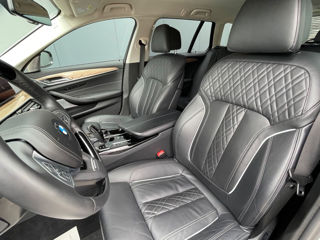 BMW 5 Series foto 9