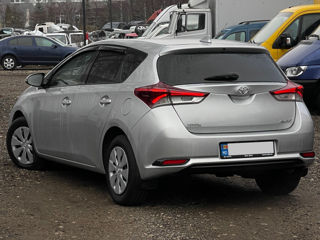 Toyota Auris foto 5