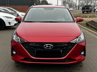 Hyundai Accent foto 2