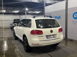 Volkswagen Touareg foto 5