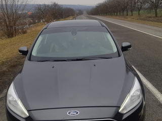 Ford Focus foto 2