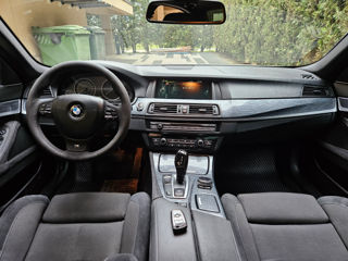 BMW 5 Series фото 10