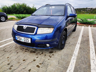 Skoda Fabia foto 2