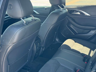 Infiniti QX30 фото 9