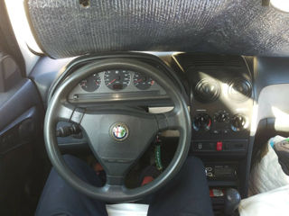 Alfa Romeo 146 foto 7