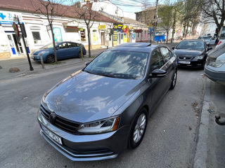 Volkswagen Jetta foto 2