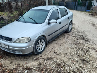 Opel Astra foto 8