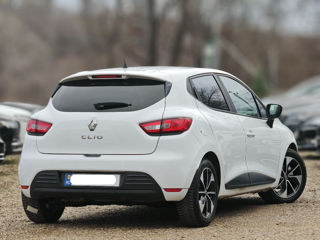 Renault Clio foto 4