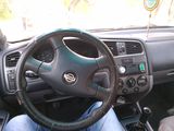 Nissan Primera foto 7