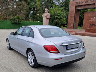 Mercedes E-Class foto 4