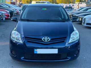 Toyota Auris foto 2