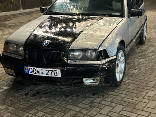 BMW 3 Series foto 5