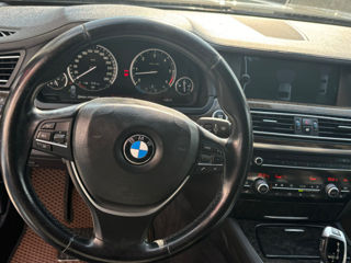 BMW 7 Series foto 16