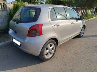 Toyota Yaris foto 5