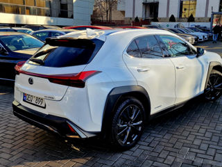 Lexus UX foto 4